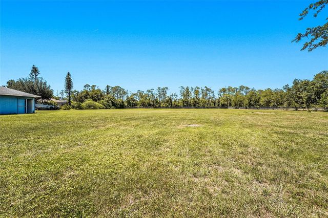 5650 CHURCHILL DOWNS ROAD, Sarasota, FL 34241