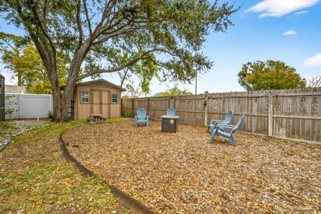 4601 HUNTSMAN COURT, Tampa, FL 33624