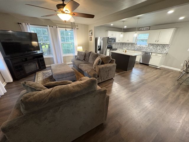 3359 Taylorwood Ln, Spring Hill, TN 37174