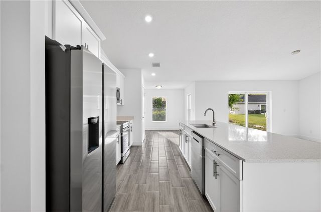 7785 105 Avenue, Vero Beach, FL 32967