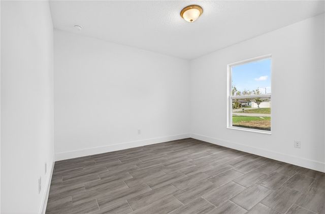 7785 105 Avenue, Vero Beach, FL 32967