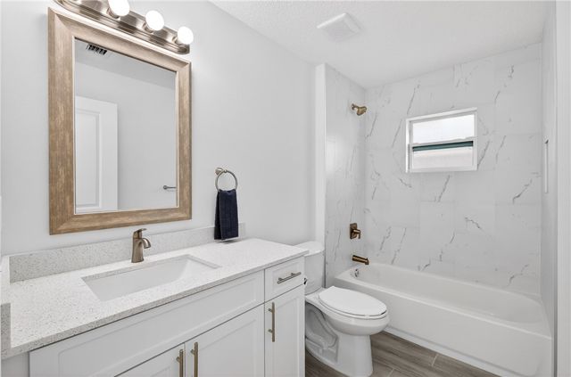 7785 105 Avenue, Vero Beach, FL 32967