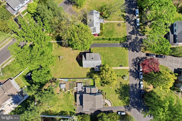 2418 BOYD RD, Huntingdon Valley, PA 19006
