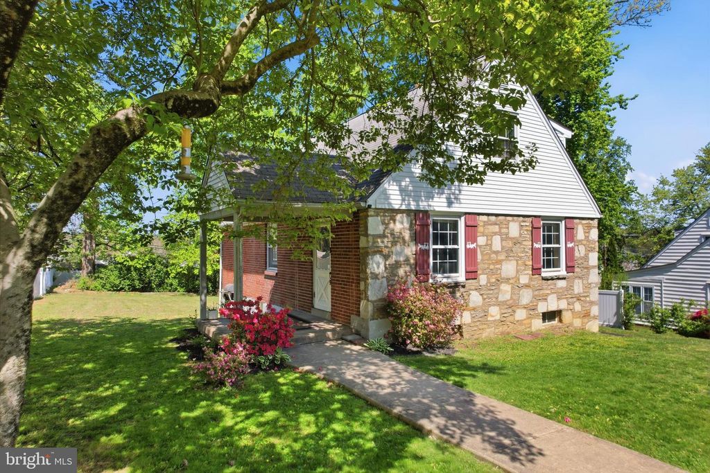 2418 BOYD RD, Huntingdon Valley, PA 19006