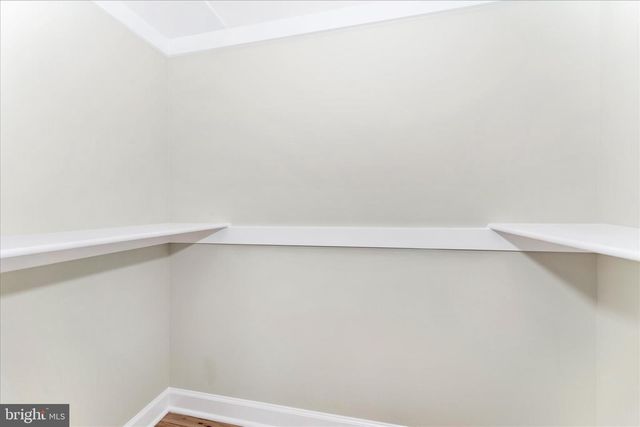 15320 SUMMIT FARM DR, Blue Ridge Summit, PA 17214