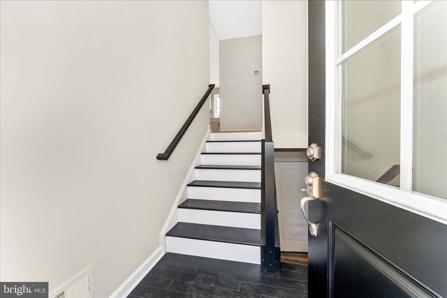 15320 SUMMIT FARM DR, Blue Ridge Summit, PA 17214