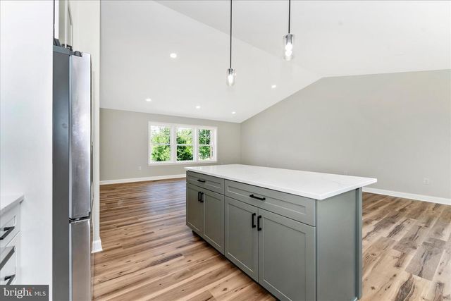 15320 SUMMIT FARM DR, Blue Ridge Summit, PA 17214