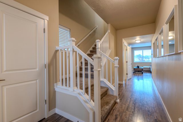 1107 W COYOTE GULCH WAY, Bluffdale, UT 84065