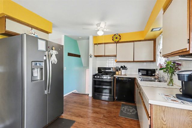 5706 Cranston Street, Portage, MI 49002