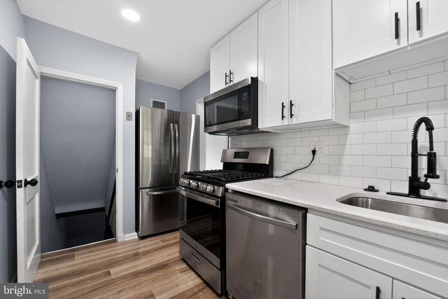 5562 DOLORES AVE, Halethorpe, MD 21227