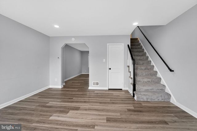 5562 DOLORES AVE, Halethorpe, MD 21227