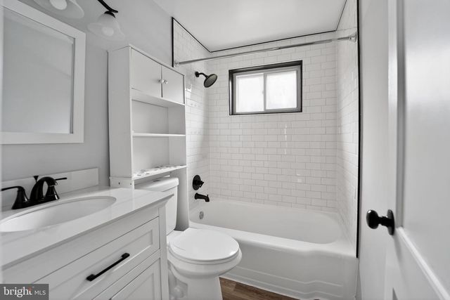 5562 DOLORES AVE, Halethorpe, MD 21227