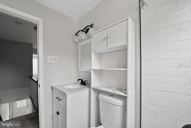 5562 DOLORES AVE, Halethorpe, MD 21227