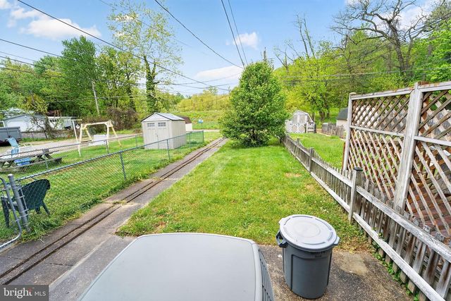 5562 DOLORES AVE, Halethorpe, MD 21227