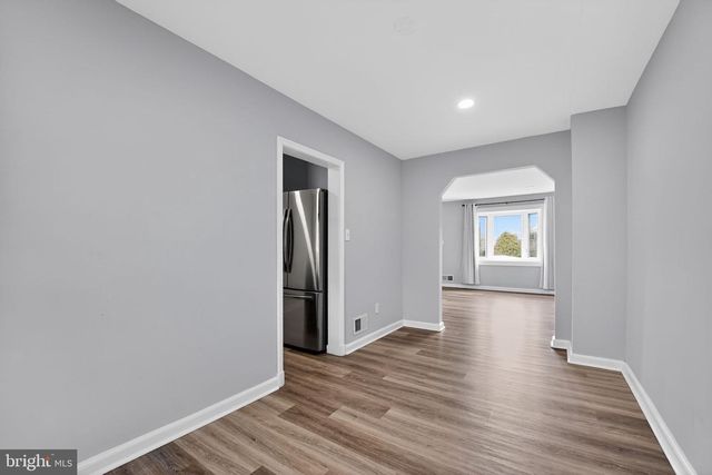 5562 DOLORES AVE, Halethorpe, MD 21227