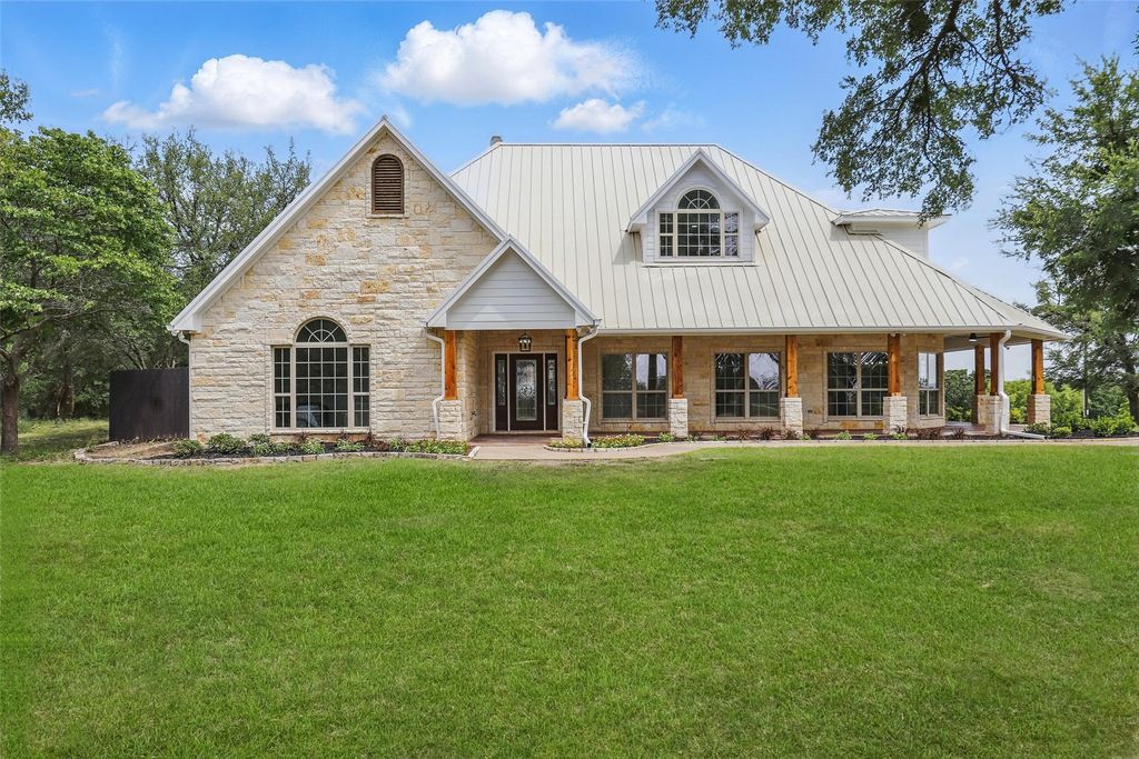 1430 Black Hawk Trail, Nemo, TX 76070