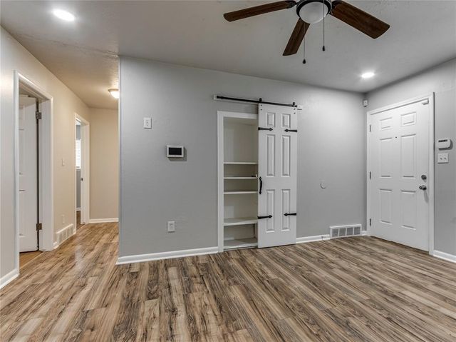 913 W Mitchell Drive, Midwest City, OK 73110