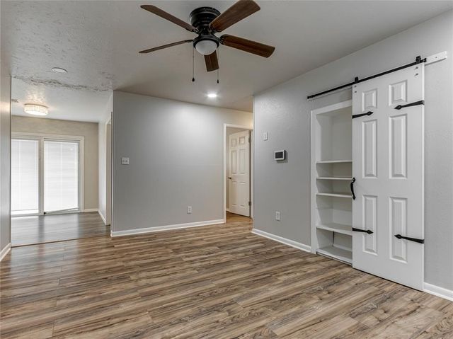 913 W Mitchell Drive, Midwest City, OK 73110