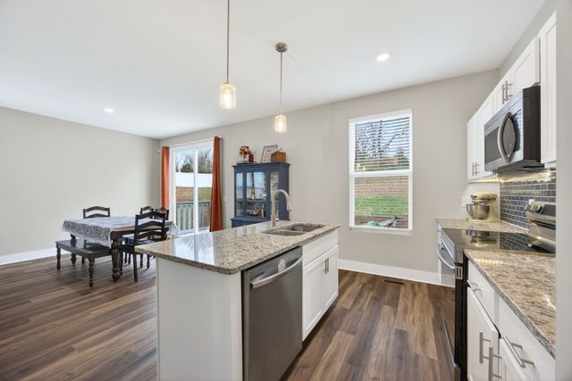 2030 Morgan Ct, Springfield, TN 37172