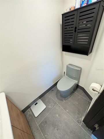 541 SPANISH DRIVE N, Longboat Key, FL 34228