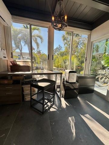 541 SPANISH DRIVE N, Longboat Key, FL 34228