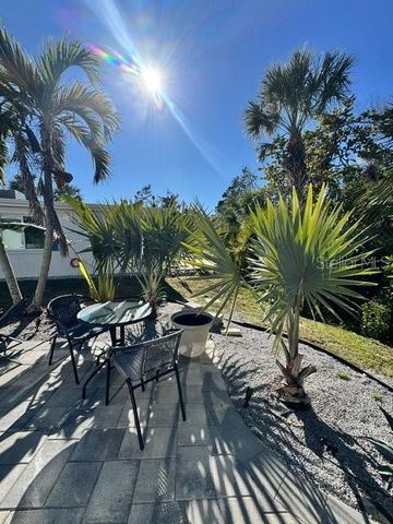 541 SPANISH DRIVE N, Longboat Key, FL 34228