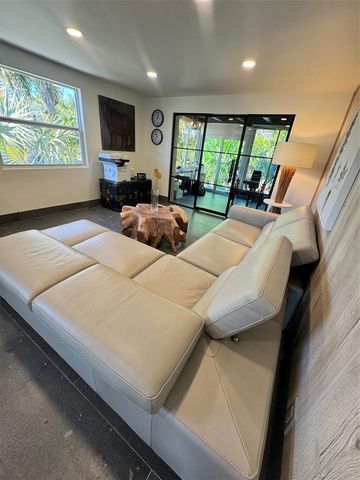 541 SPANISH DRIVE N, Longboat Key, FL 34228