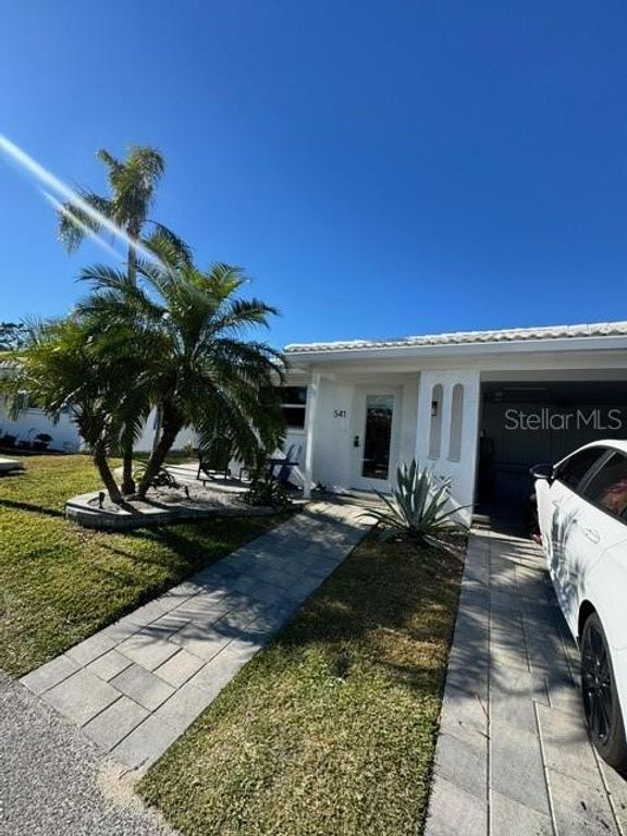 541 SPANISH DRIVE N, Longboat Key, FL 34228