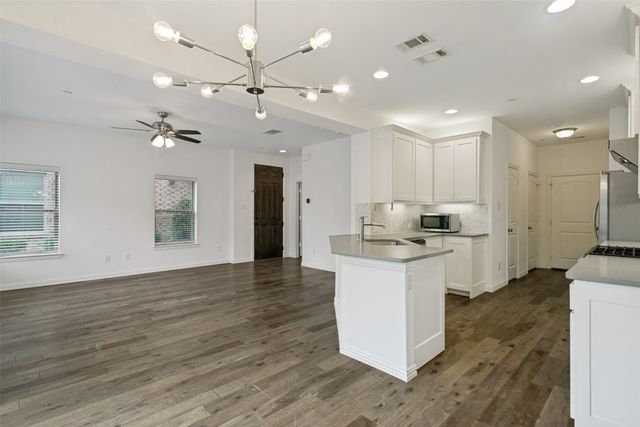 2324 Molly Lane, Plano, TX 75074