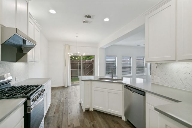 2324 Molly Lane, Plano, TX 75074