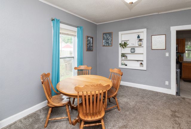 420 9th Street, West Des Moines, IA 50265