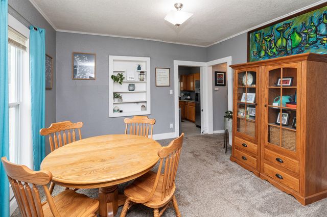 420 9th Street, West Des Moines, IA 50265