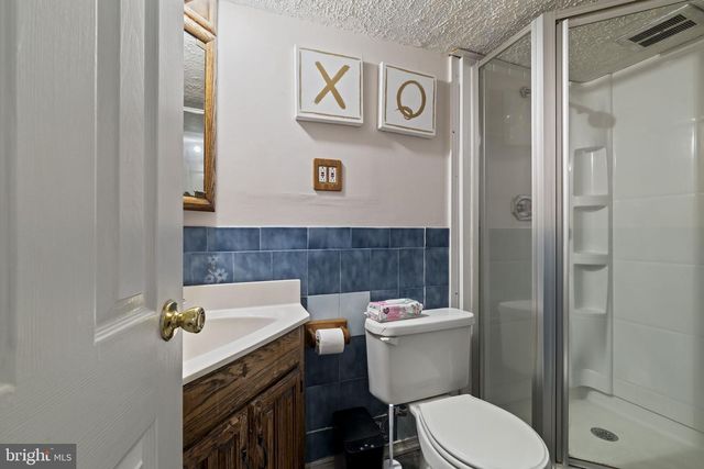 111 E HEMMINGS WAY, Lawnside, NJ 08045