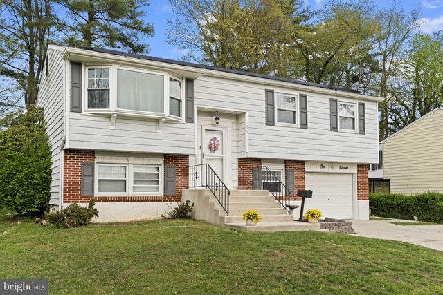 111 E HEMMINGS WAY, Lawnside, NJ 08045
