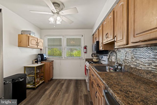 111 E HEMMINGS WAY, Lawnside, NJ 08045