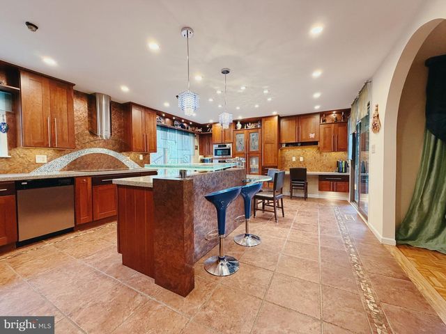 1317 METTLER RD, Huntingdon Valley, PA 19006