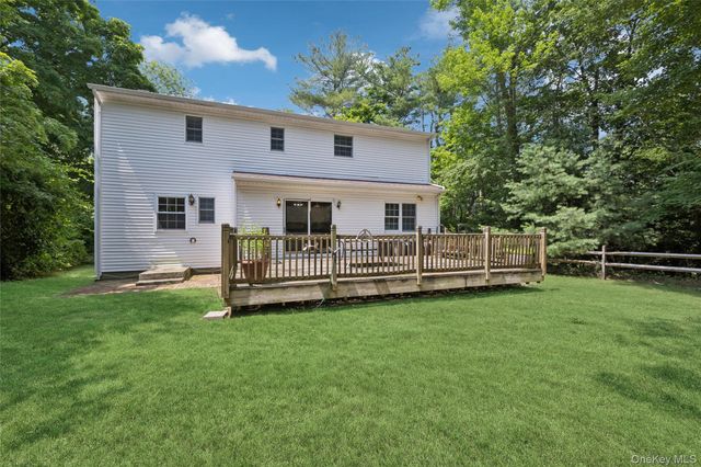 49 Old Town Lane, Huntington, NY 11743