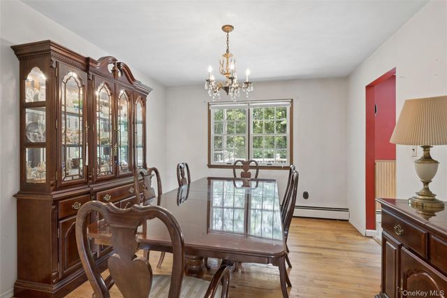 49 Old Town Lane, Huntington, NY 11743