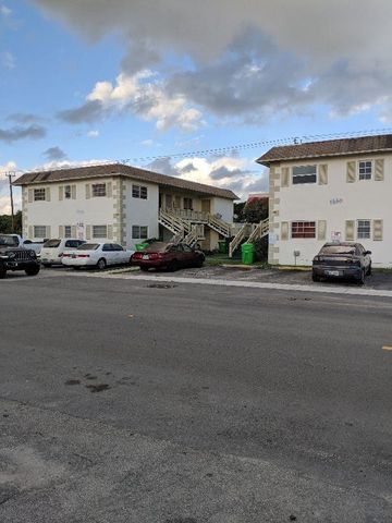 1670 NW 58th Terrace, Sunrise, FL 33313