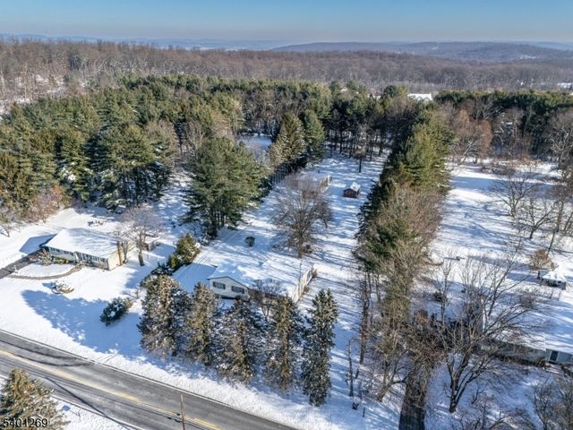 317 County Road 579, Bethlehem Twp., NJ 08802