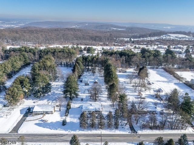 317 County Road 579, Bethlehem Twp., NJ 08802