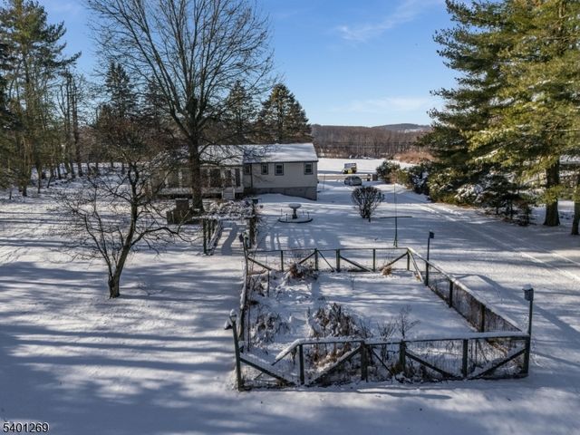 317 County Road 579, Bethlehem Twp., NJ 08802