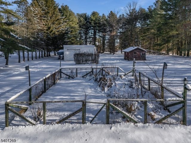 317 County Road 579, Bethlehem Twp., NJ 08802