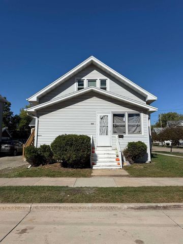 302 W LINCOLN AVENUE, Oshkosh, WI 54901