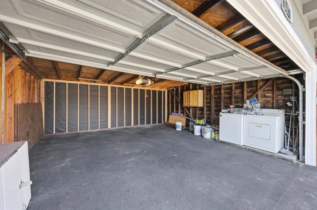 Image 17 of property listing at 545 Rollins Road, Burlingame, CA 94010