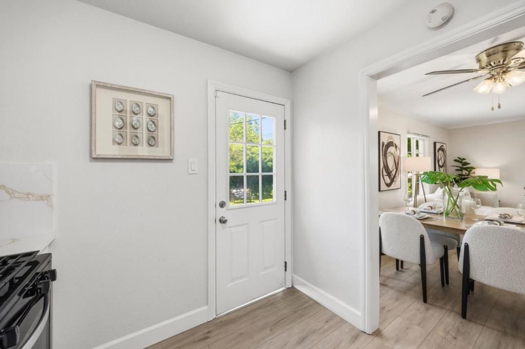 Image 18 of property listing at 545 Rollins Road, Burlingame, CA 94010