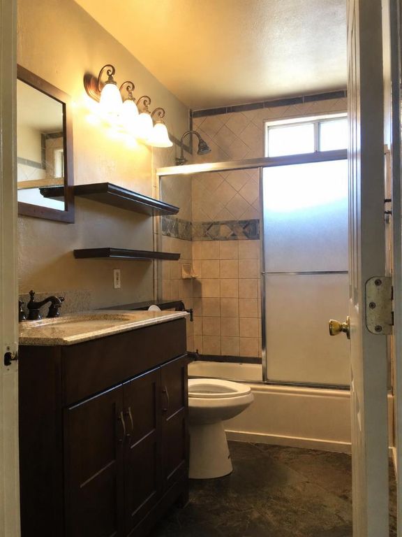 Image 32 of property listing at 545 Rollins Road, Burlingame, CA 94010