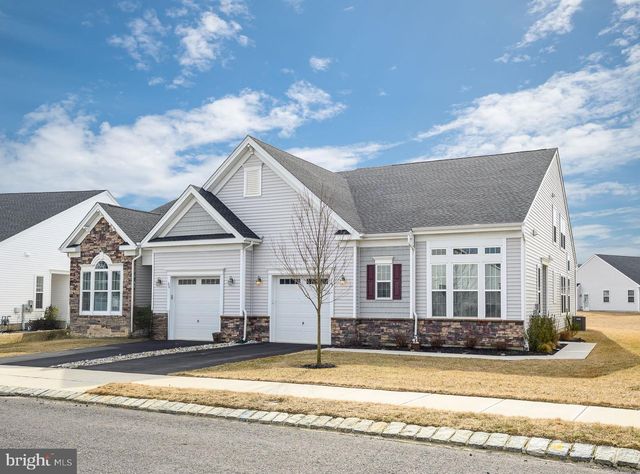 18 CHEPSTOW RD, New Egypt, NJ 08533