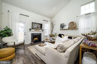 18 CHEPSTOW RD, New Egypt, NJ 08533