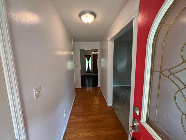 132 Meadowbrook Drive, Frankfort, KY 40601